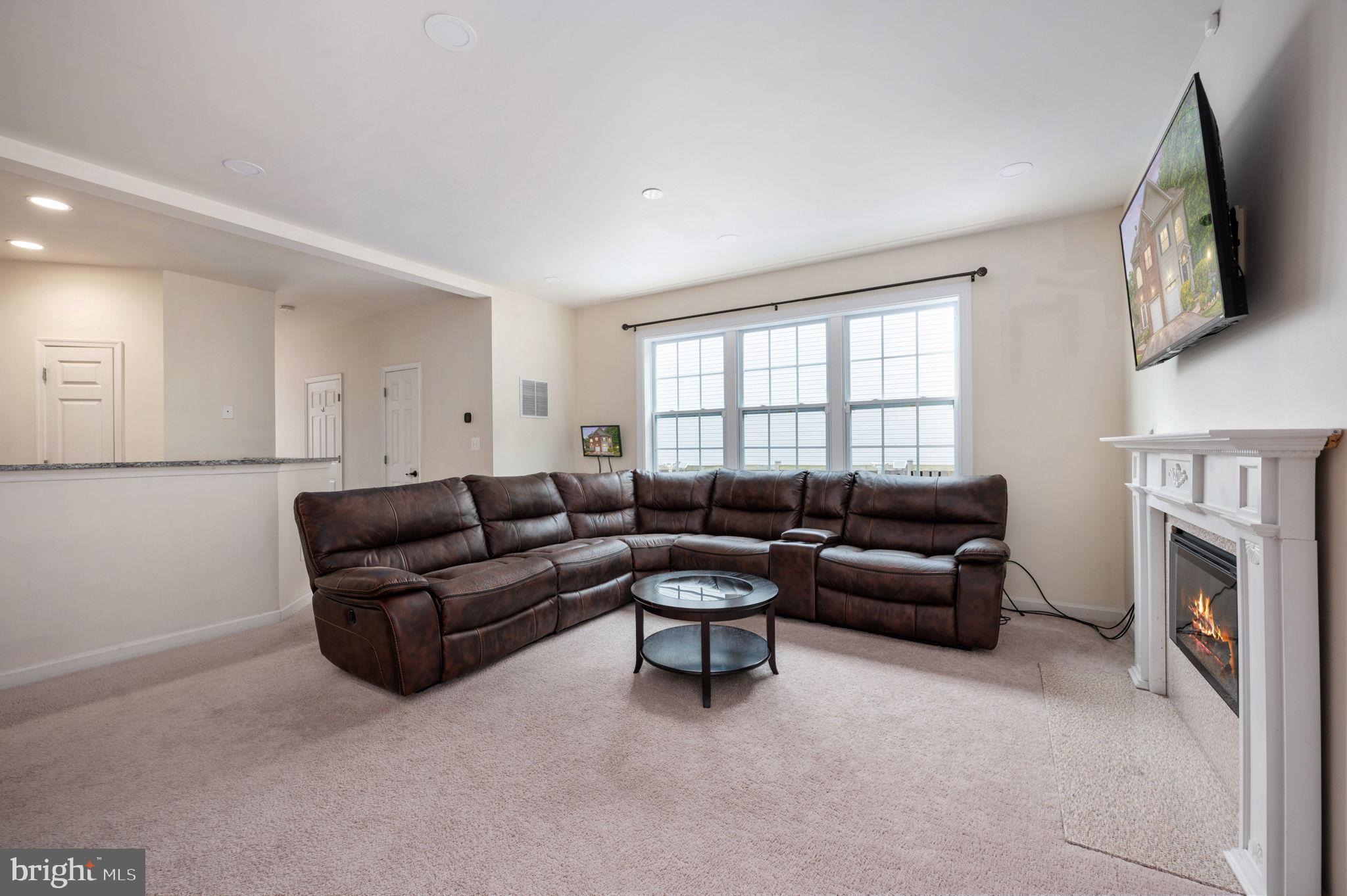 3855 Graham Park Road Triangle, VA 22172 - Photo 20 of 60 Gallery Image 20