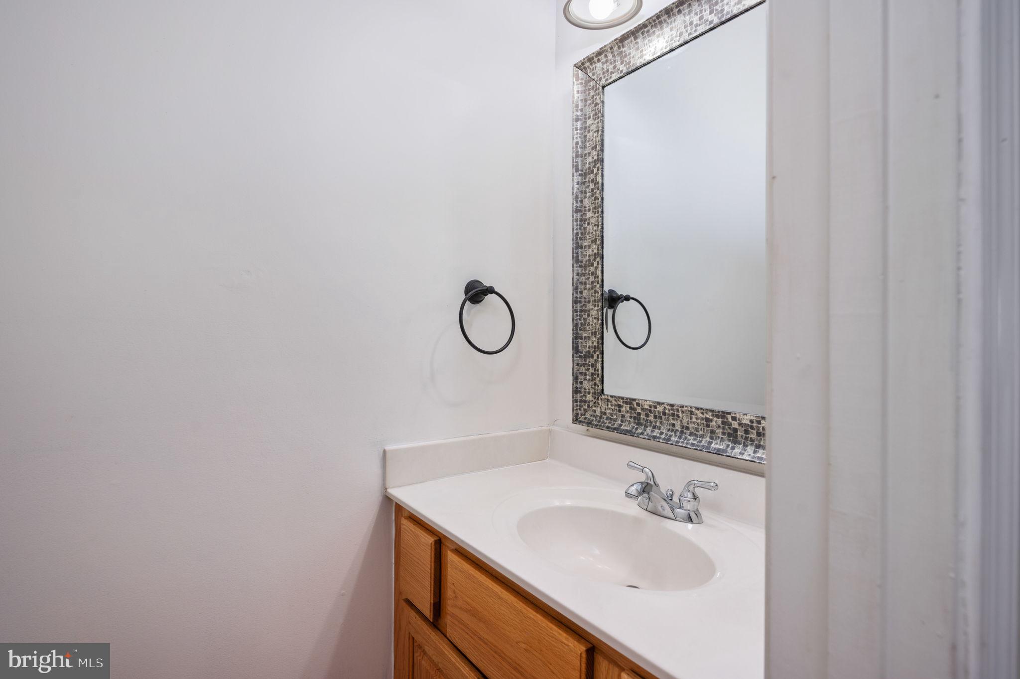 3855 Graham Park Road Triangle, VA 22172 - Photo 26 of 60 Gallery Image 26