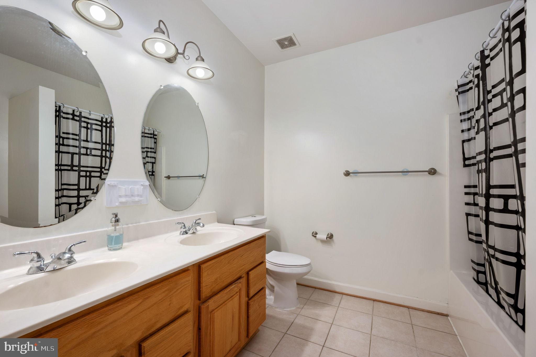3855 Graham Park Road Triangle, VA 22172 - Photo 42 of 60 Gallery Image 42