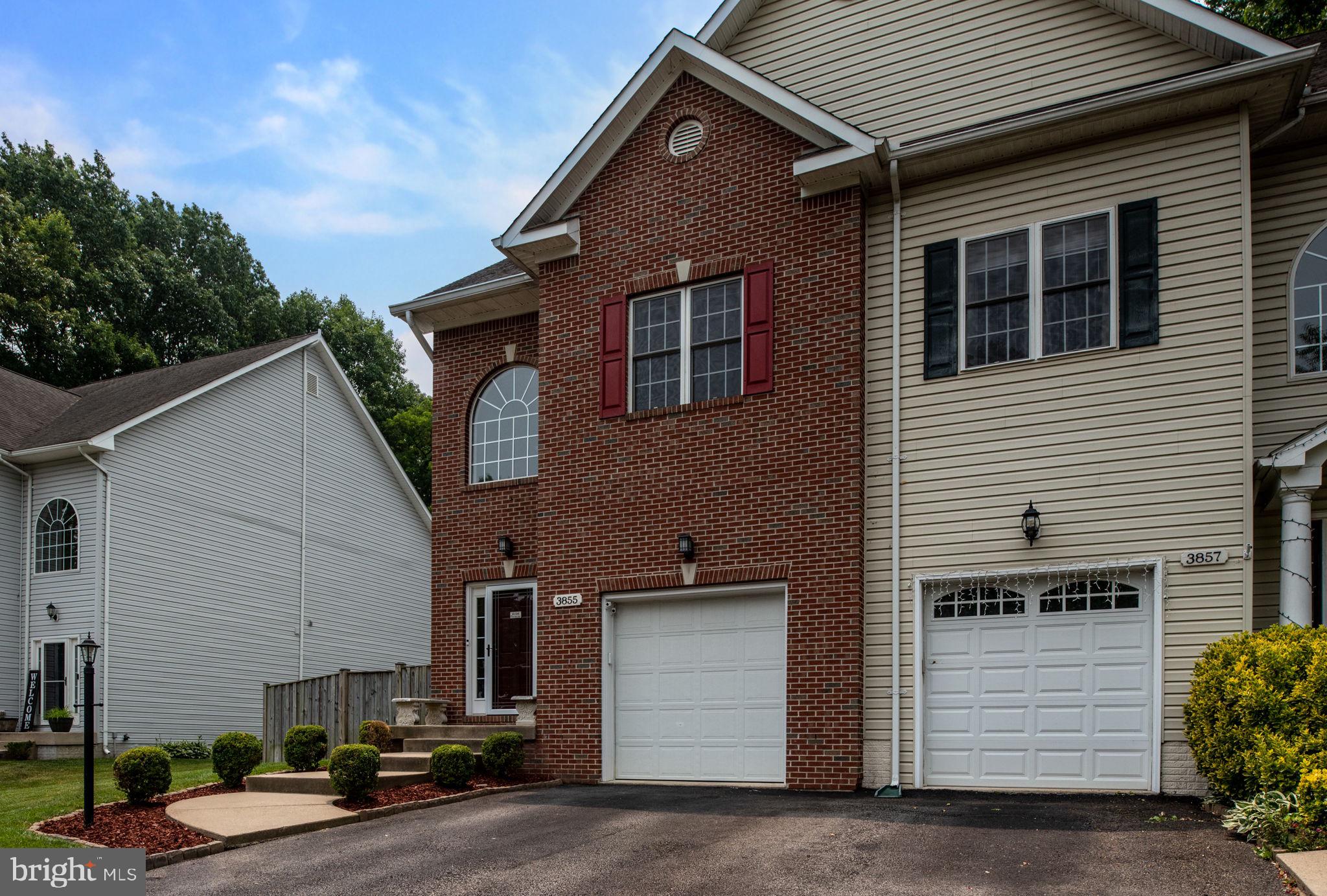 3855 Graham Park Road Triangle, VA 22172 - Photo 5 of 60 Gallery Image 5