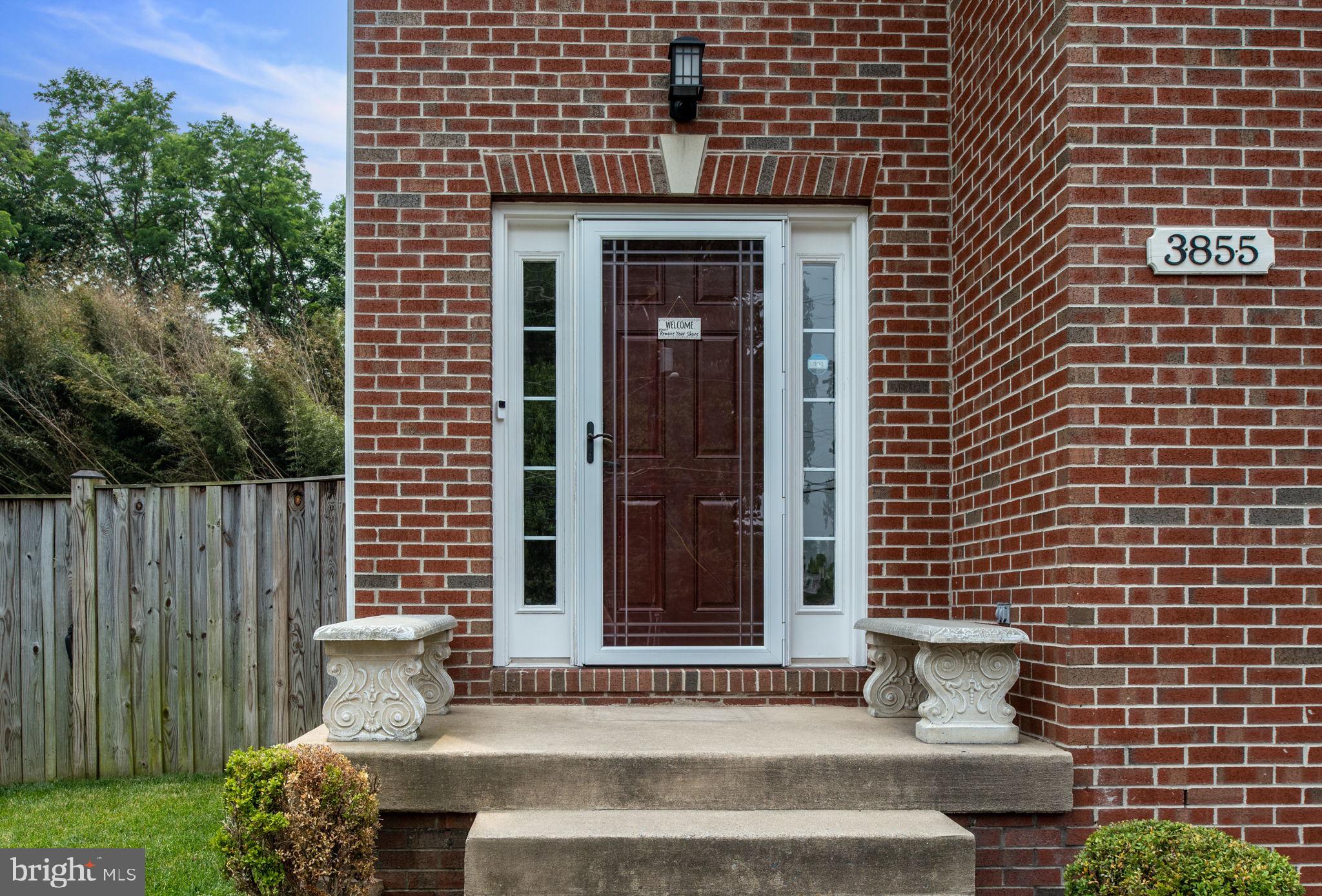 3855 Graham Park Road Triangle, VA 22172 - Photo 9 of 60 Gallery Image 9
