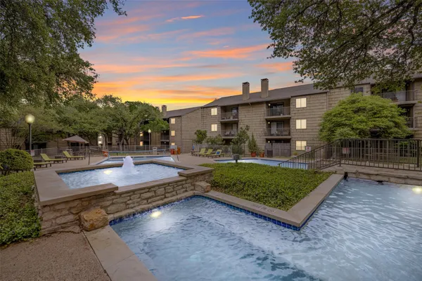 $1,751 | 3600 Greystone Drive, Unit 403, Austin, TX 78731