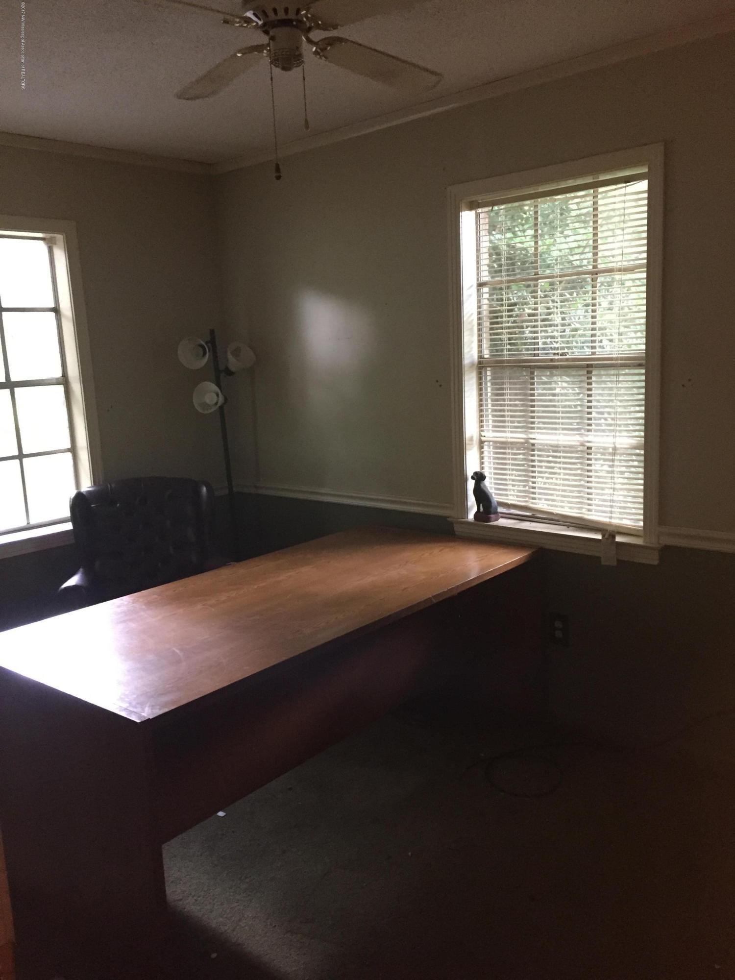 6610 McCracken Road Hernando, MS 38632 - Photo 8 of 17 Office