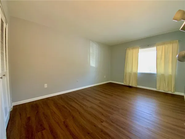 $1,500 | 5096 Sanlin Drive, Coraopolis, PA 15108