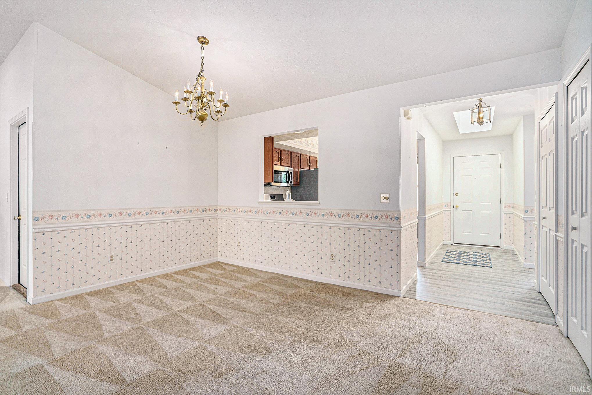 4607 Rivers Edge Drive Mishawaka, IN 46544 - Photo 4 of 12 Gallery Image 4