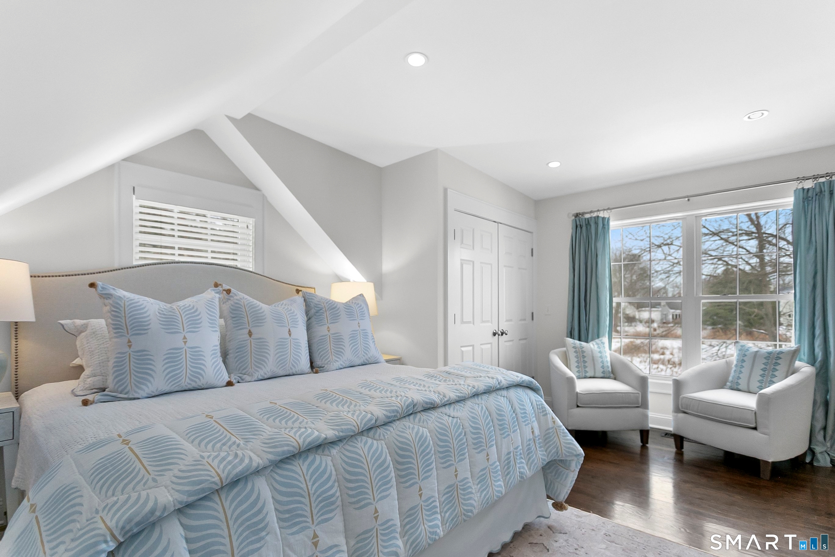 877 South Pine Creek Road Fairfield, CT 06824 - Photo 21 of 39