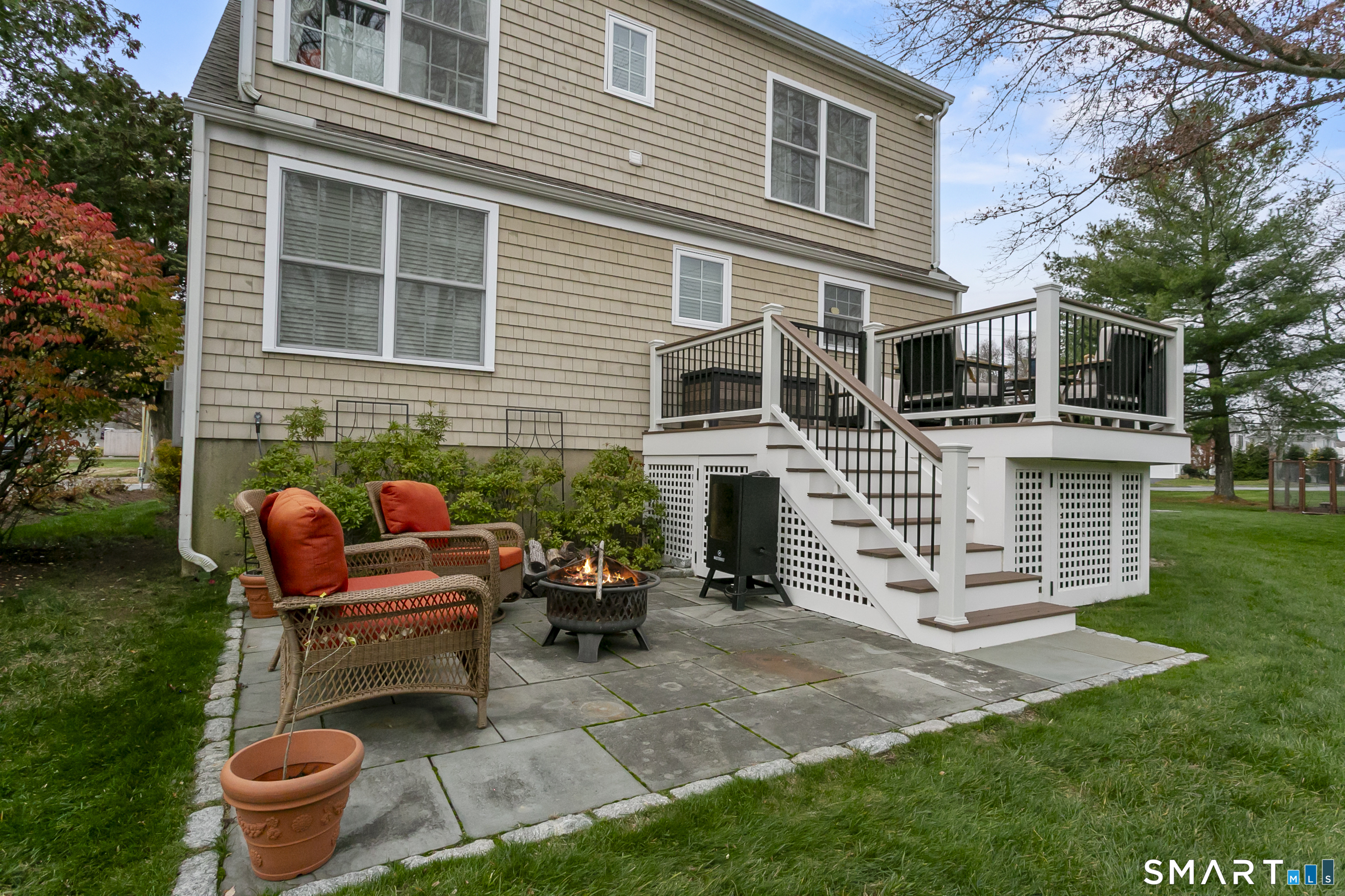 877 South Pine Creek Road Fairfield, CT 06824 - Photo 29 of 39