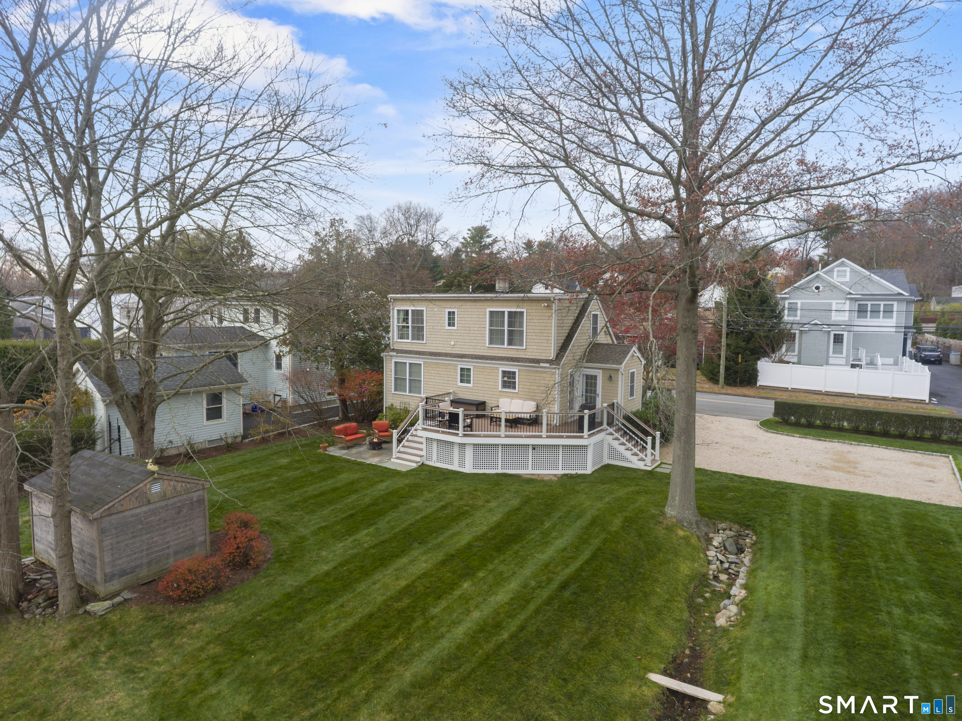 877 South Pine Creek Road Fairfield, CT 06824 - Photo 35 of 39