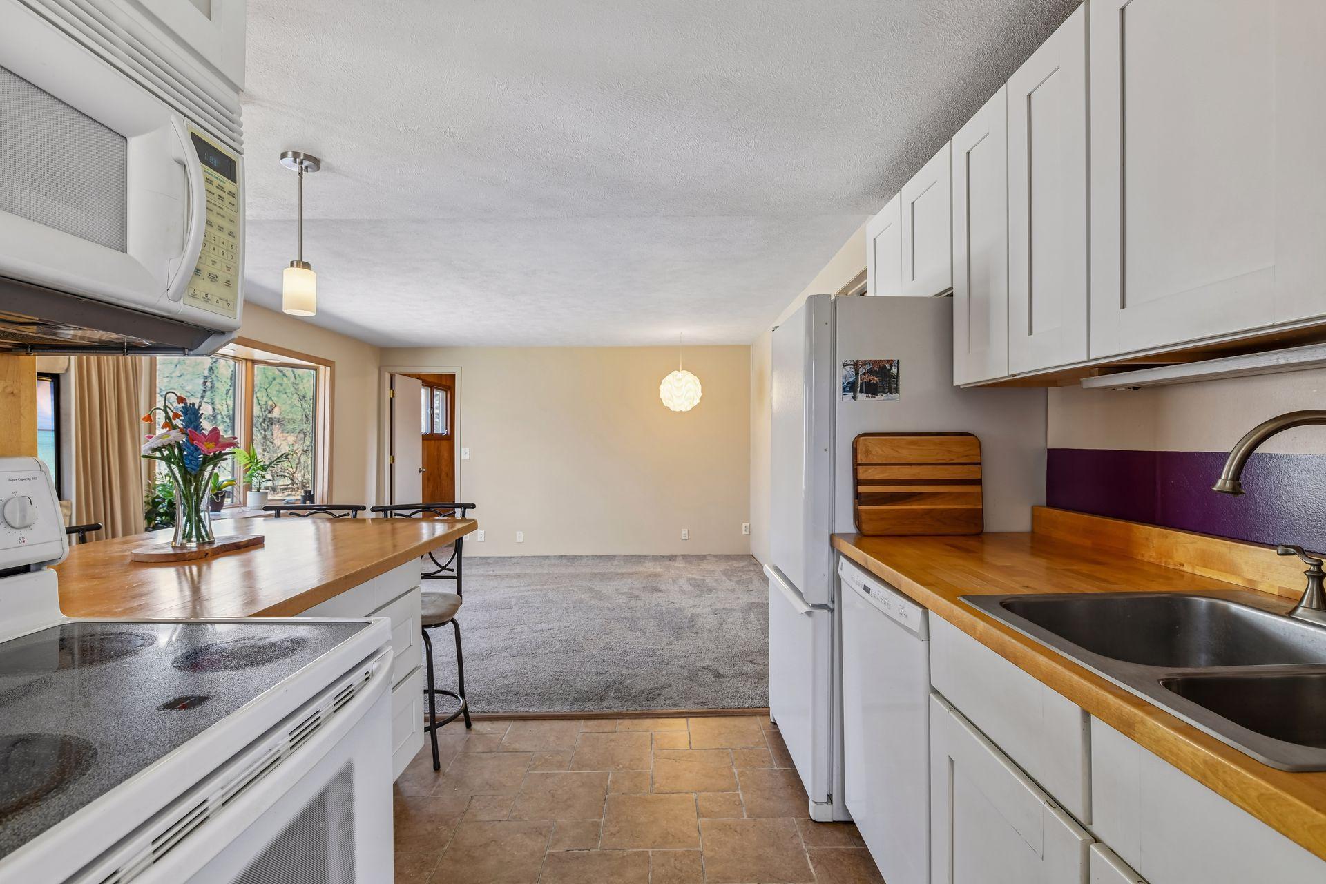 2417 Ford Road Hopkins, MN 55305 - Photo 12 of 57