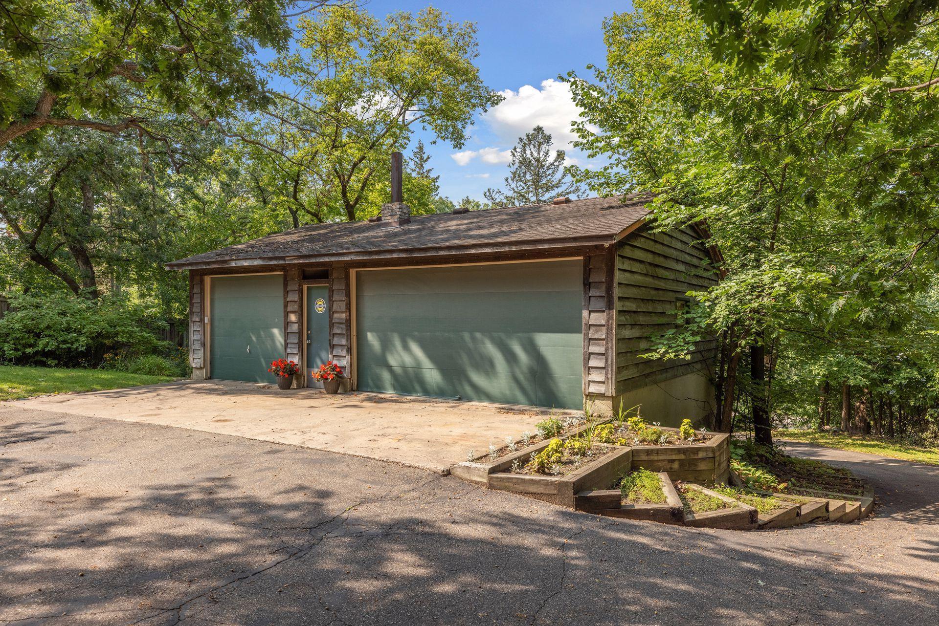 2417 Ford Road Hopkins, MN 55305 - Photo 29 of 57