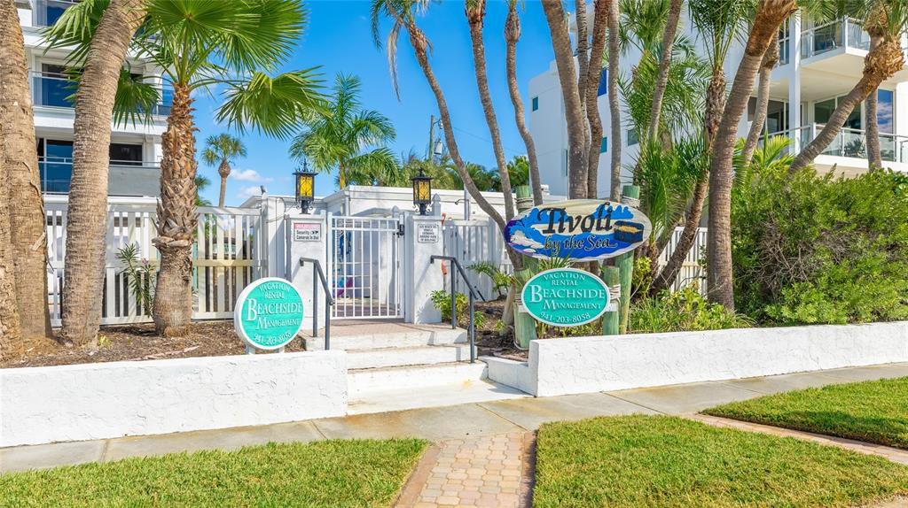 625 Beach Road, Unit 407 Sarasota, FL 34242 - Photo 29 of 43 a view of outdoor space swimming pool