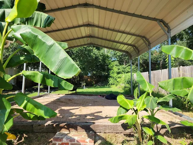 $135,000 | 202 Pine Street, Logansport, LA 71049