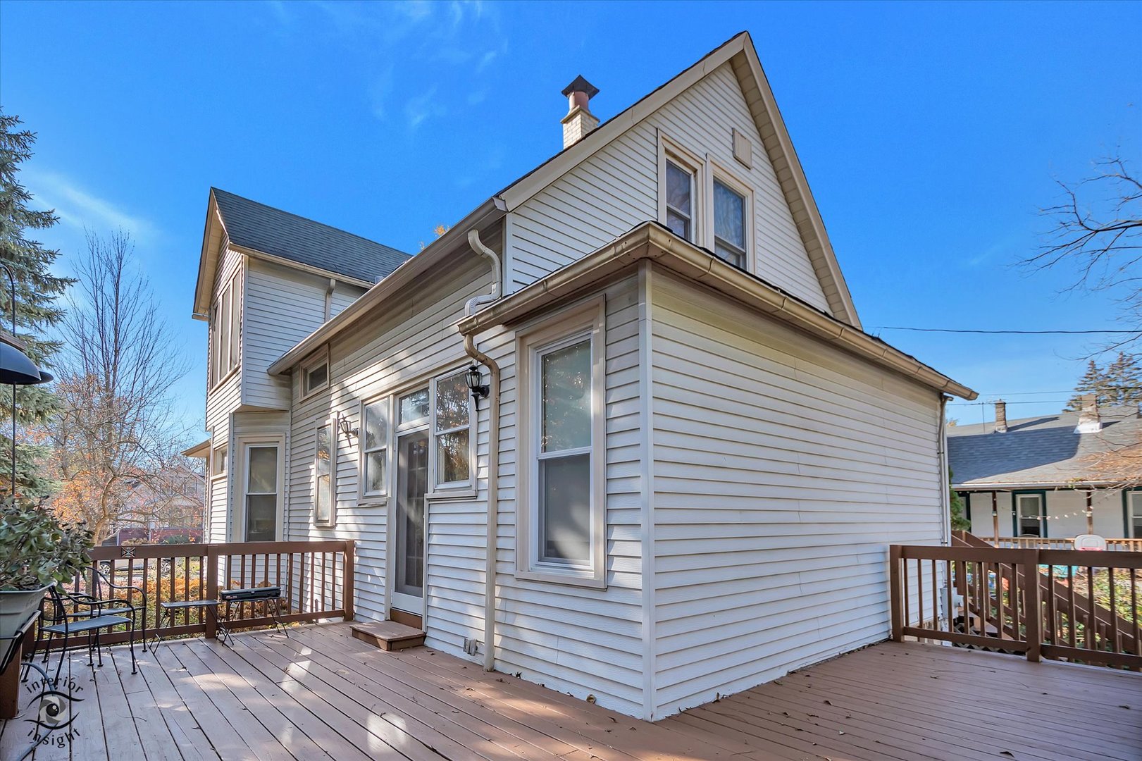 1650 West 105th Street Chicago, IL 60643 - Photo 33 of 43 a front view of a house with a deck