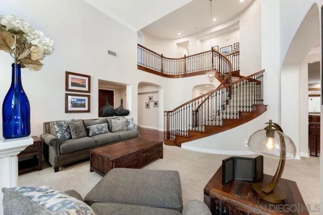 $2,499,999 | 13732 Rosecroft Way, San Diego, CA 92130