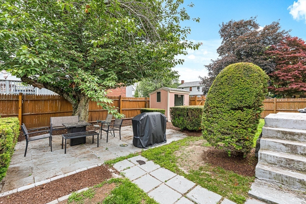 29 Harvard Street, Unit 1 Winchester, MA 01890 - Photo 16 of 25