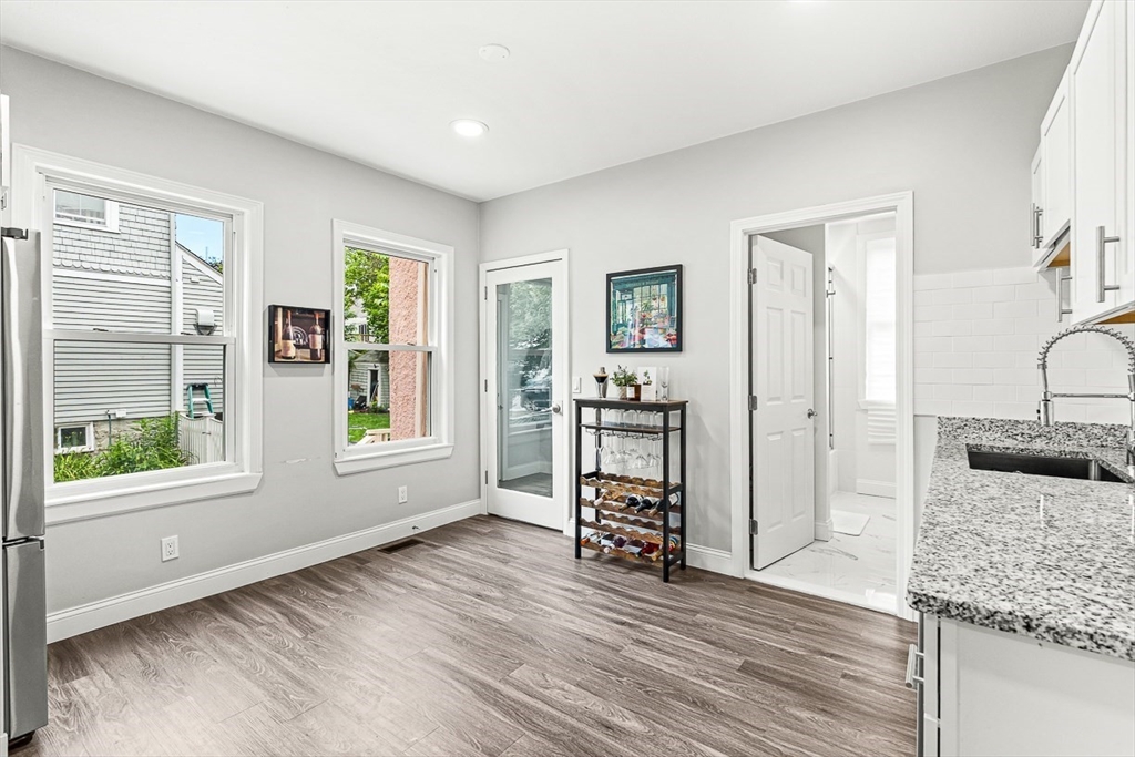 29 Harvard Street, Unit 1 Winchester, MA 01890 - Photo 3 of 25