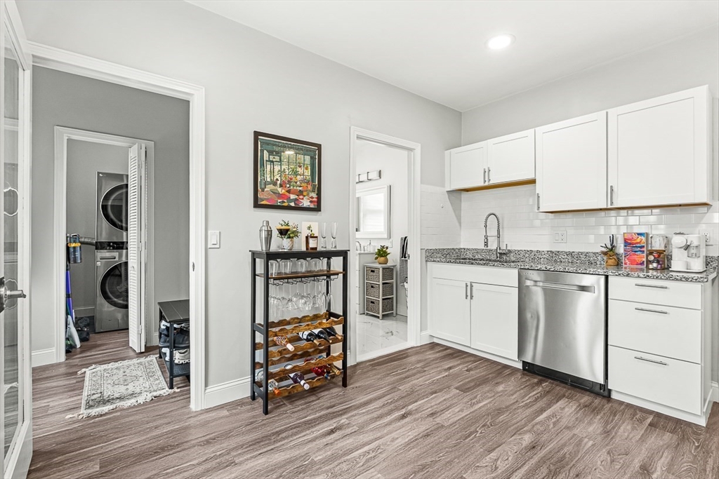 29 Harvard Street, Unit 1 Winchester, MA 01890 - Photo 4 of 25