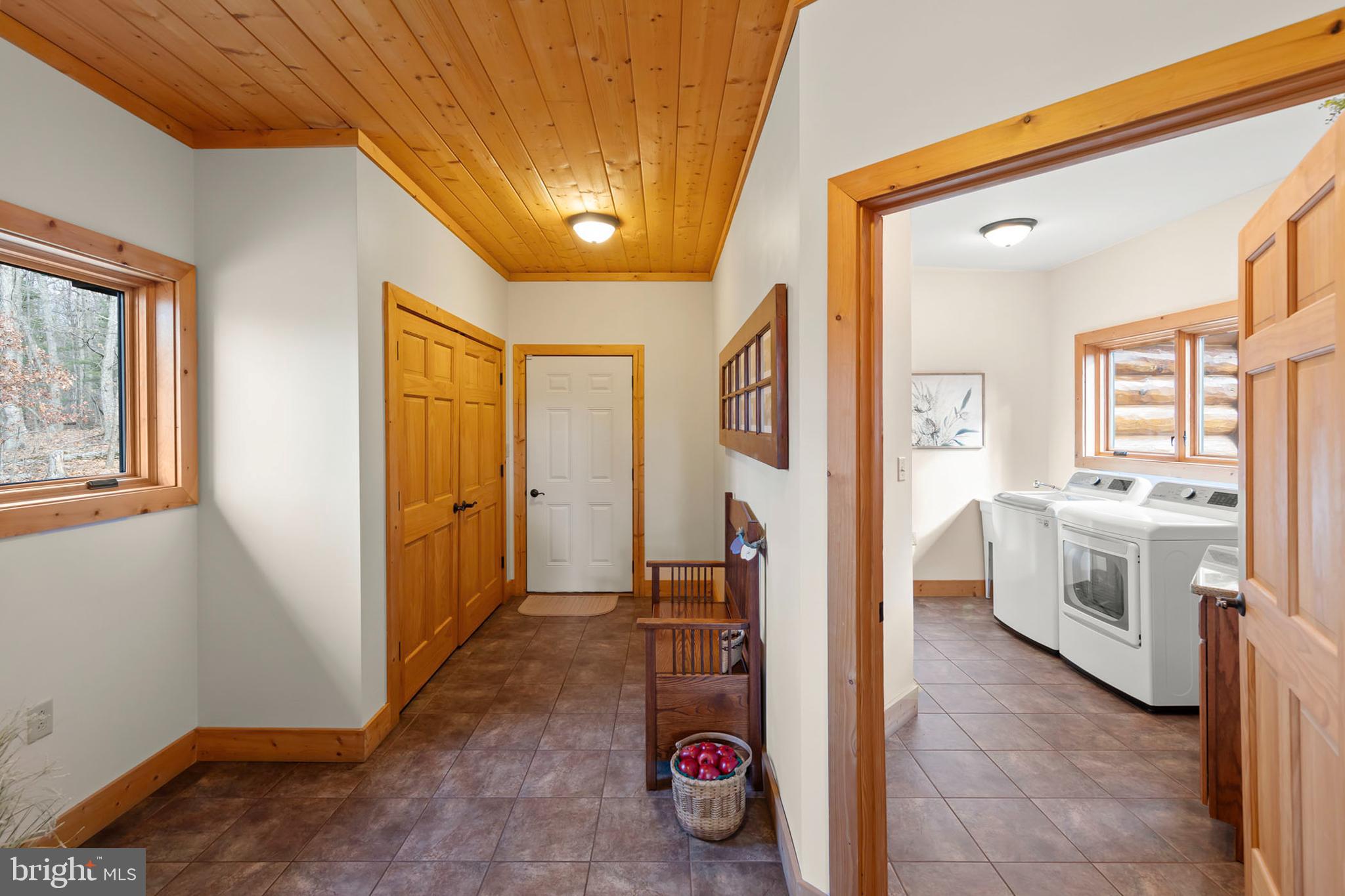 181 Signal Ridge Lane Winchester, VA 22603 - Photo 29 of 70 a view of utility room with washer and dryer