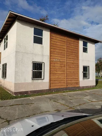 $950 | 6415 Winona Street, Unit B, Panama City, FL 32404