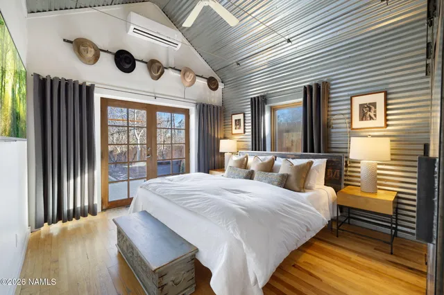 $995,000 | 216 South San Francisco Street, Flagstaff, AZ 86001