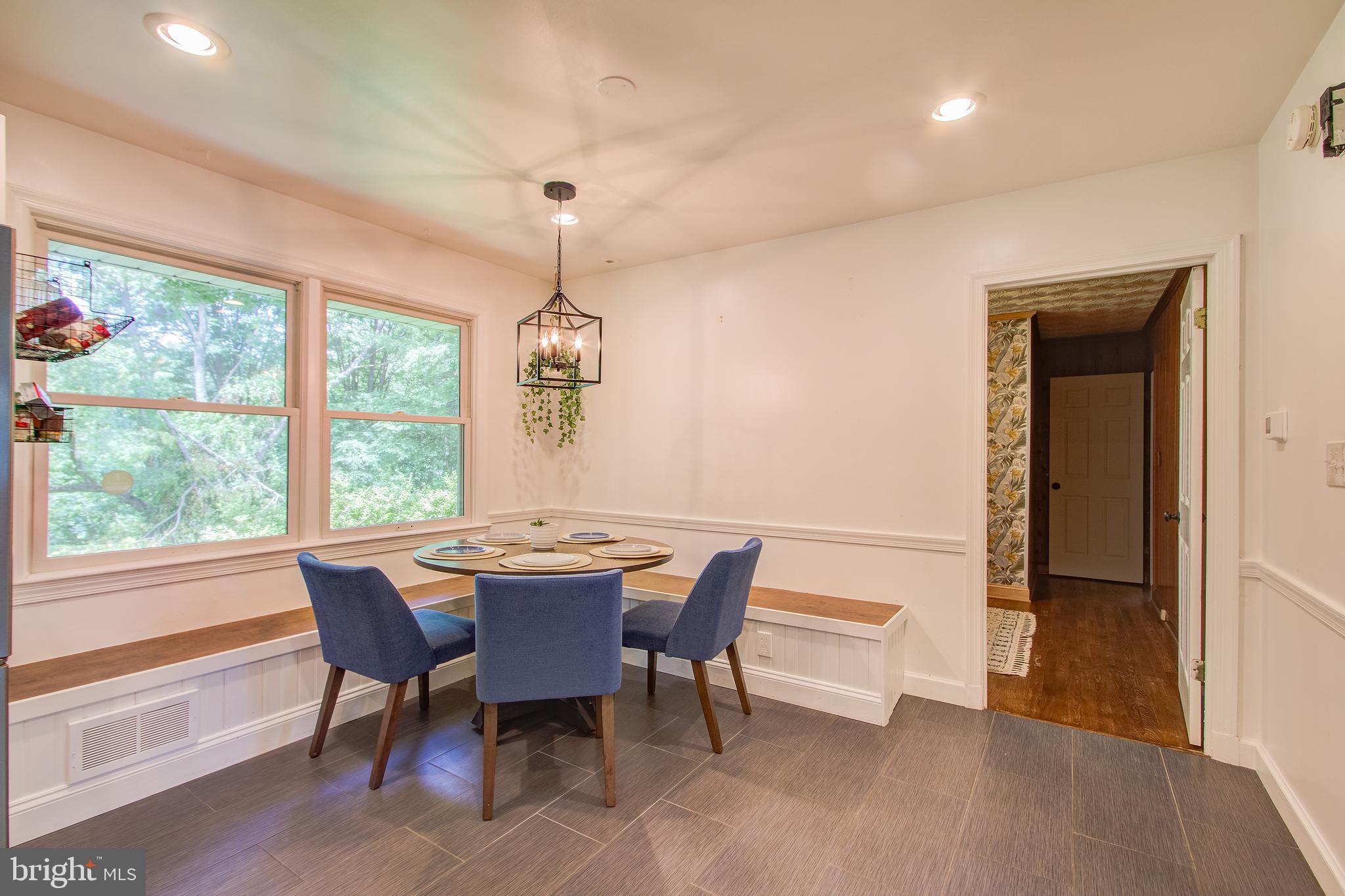 14718 Claude Lane Silver Spring, MD 20905 - Photo 13 of 39 Eat-in kitchen