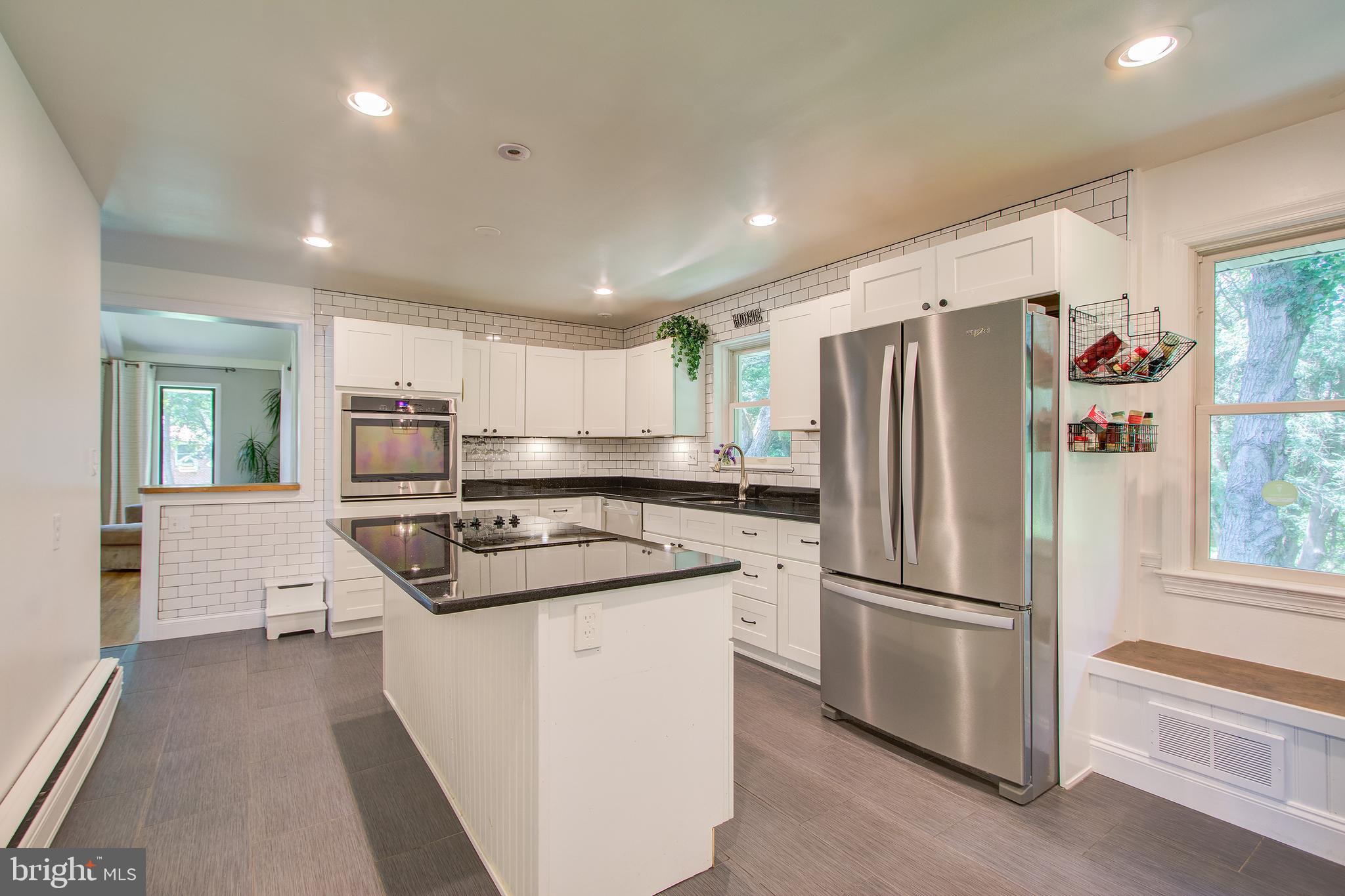 14718 Claude Lane Silver Spring, MD 20905 - Photo 10 of 39 Kitchen