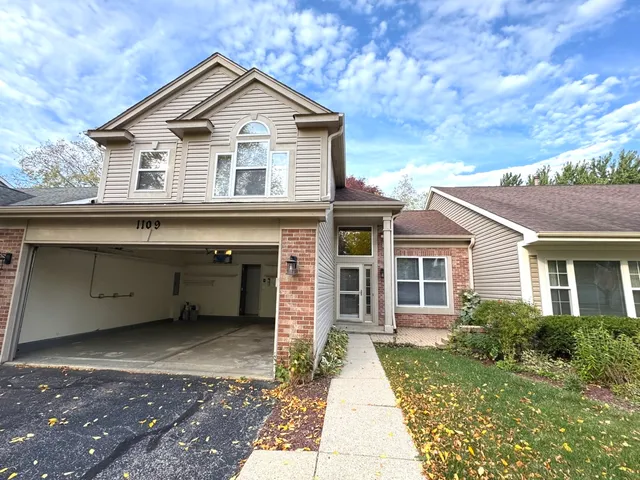$2,800 | 1109 Blackburn Drive, Grayslake, IL 60030