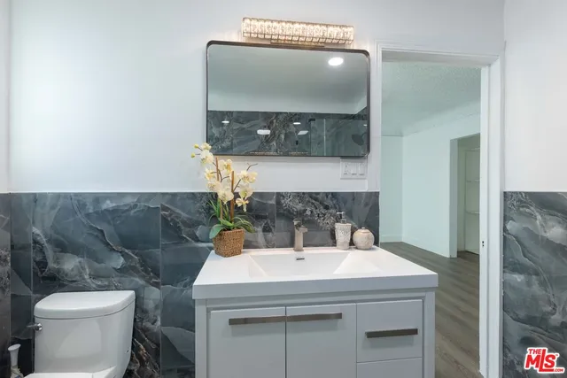 $850,000 | 2295 West Wardlow Road, Long Beach, CA 90810