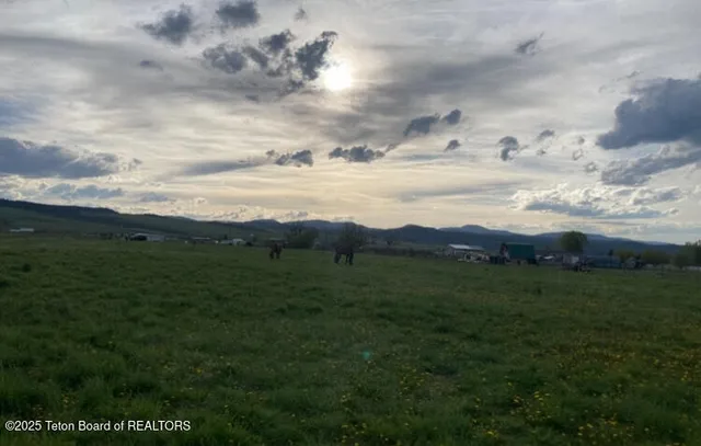 $375,000 | 1480 Wy-241, Afton, WY 83110