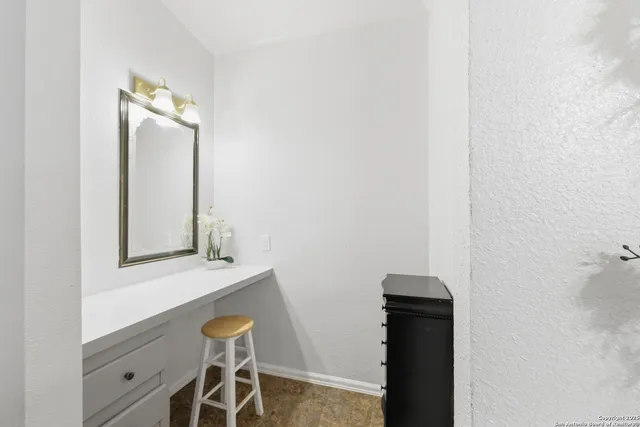 $480,000 | 247 Covey Drive, Lytle, TX 78052