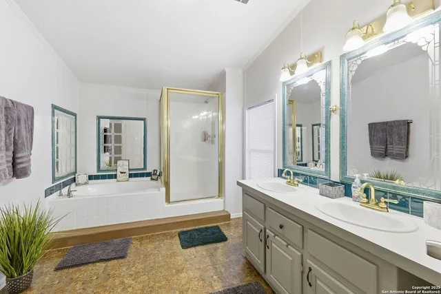 $480,000 | 247 Covey Drive, Lytle, TX 78052