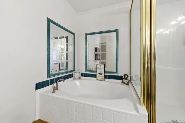 $480,000 | 247 Covey Drive, Lytle, TX 78052