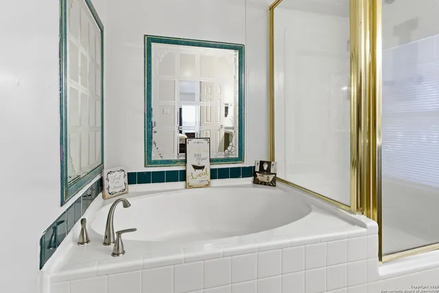 $480,000 | 247 Covey Drive, Lytle, TX 78052