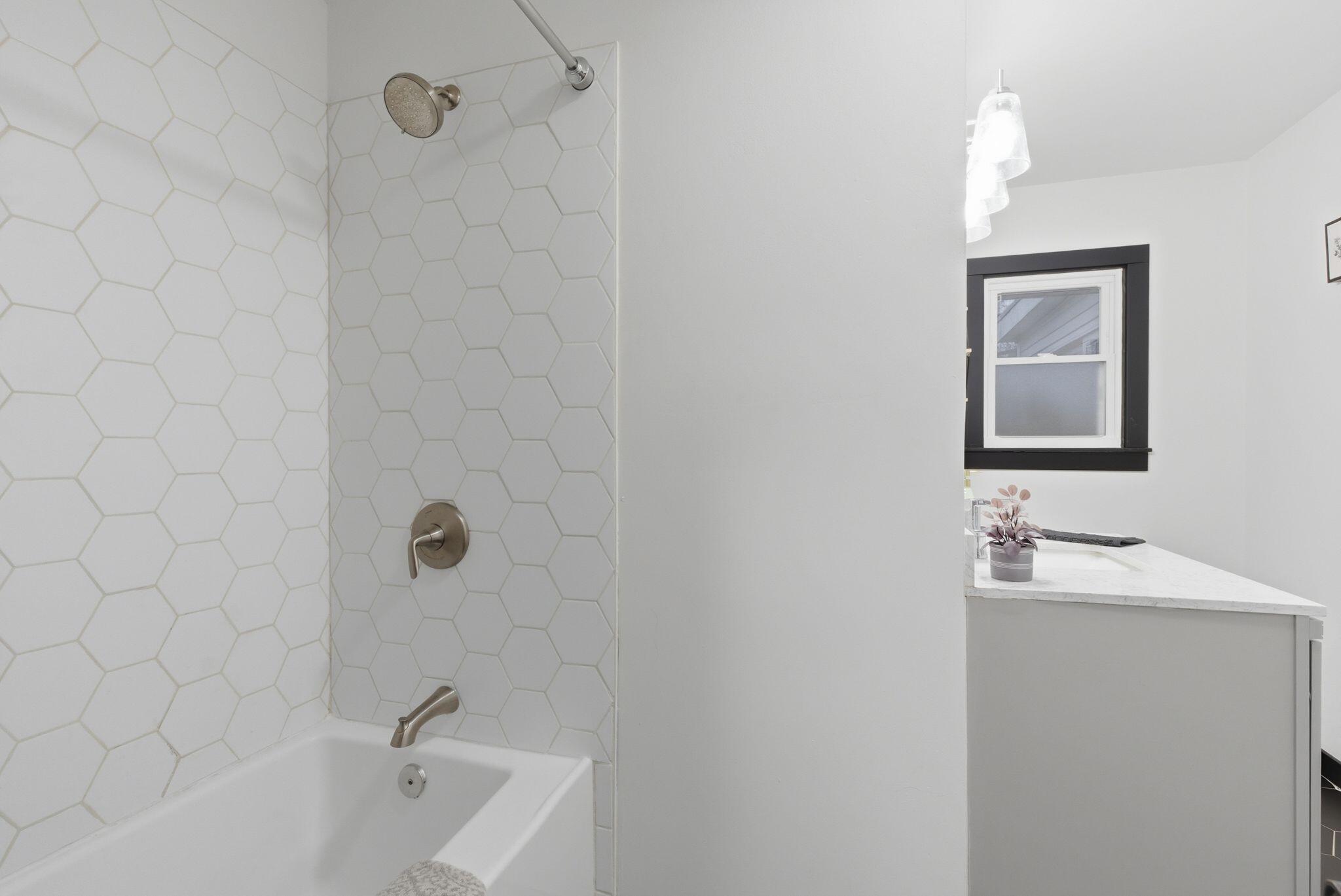 3885 North 144th Street Brookfield, WI 53005 - Photo 22 of 35 IMG_5391