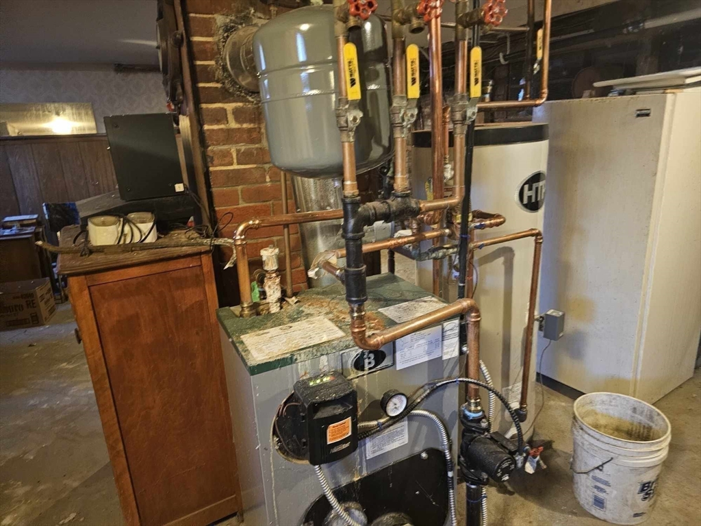 2 G Street Montague, MA 01376 - Photo 16 of 17