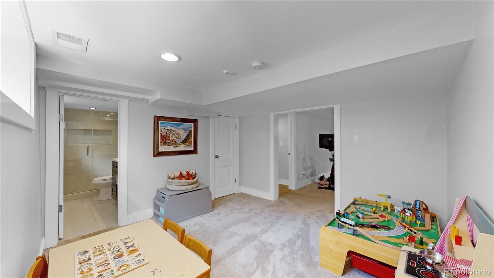 3131 West Clyde Place Denver, CO 80211 - Photo 29 of 40