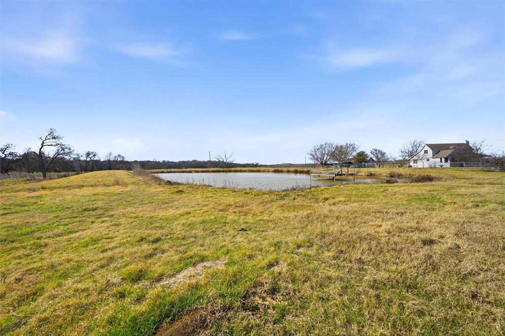 206 Bounds Ranch Road Gunter, TX 75058 - Photo 23 of 29 a view of an ocean