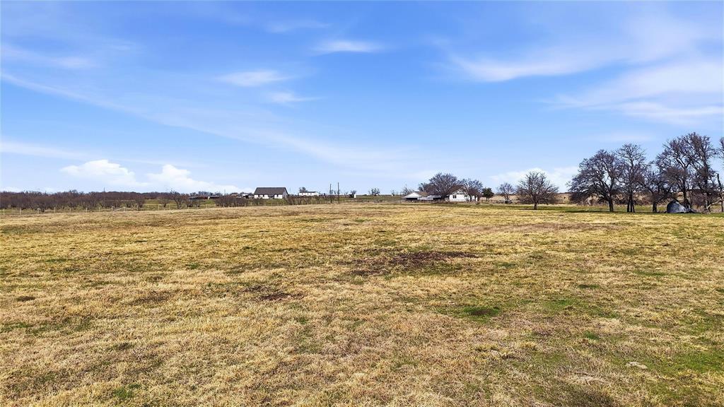 206 Bounds Ranch Road Gunter, TX 75058 - Photo 27 of 29 a view of an ocean