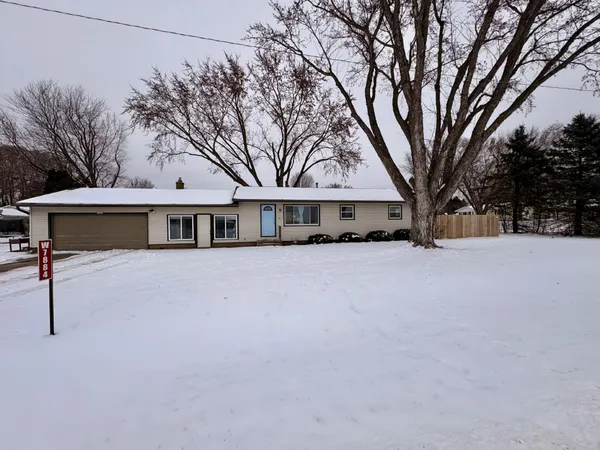 W7884 Hawthorne Street, Onalaska, WI 54650