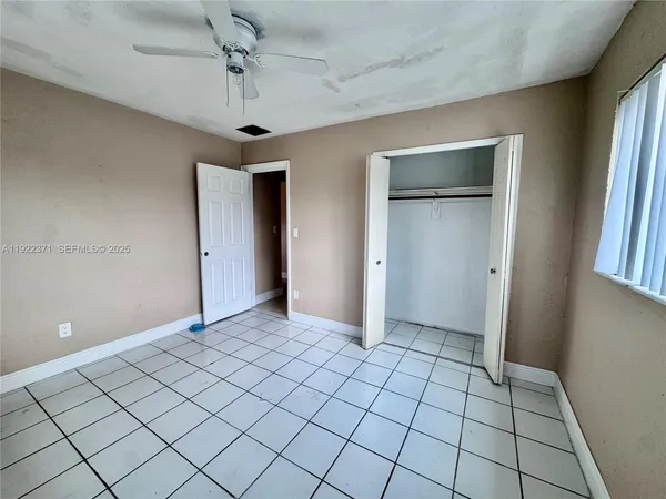 $3,500 | 19720 Southwest 118th Place, Miami, FL 33177