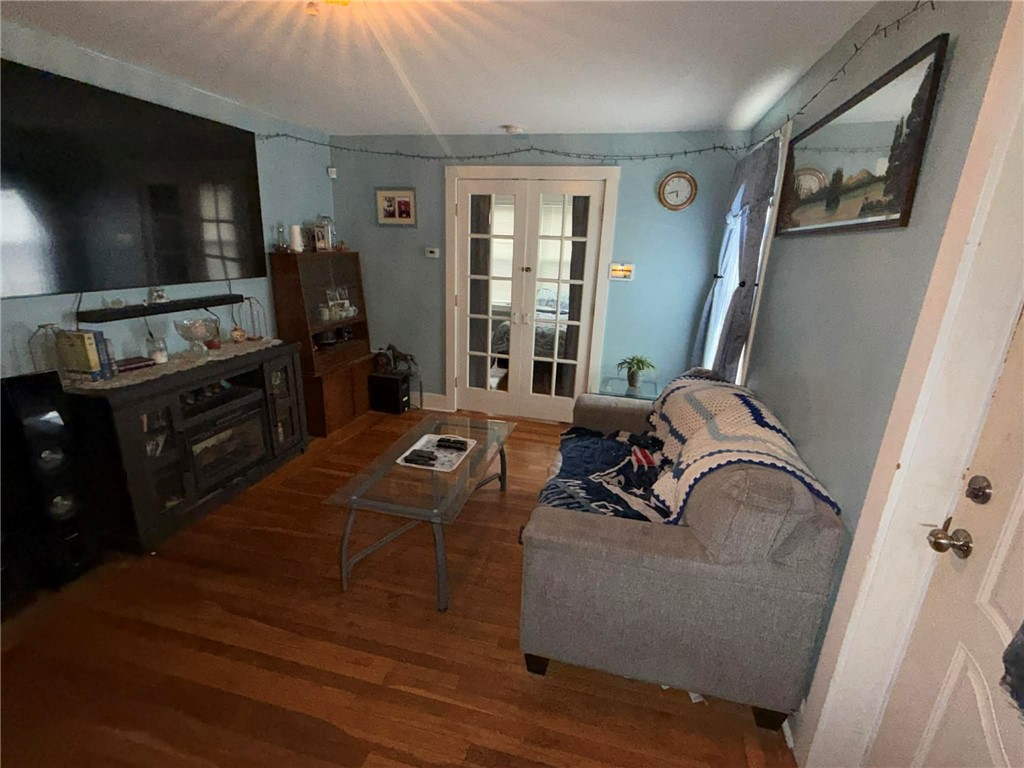 136 Hemond Avenue Woonsocket, RI 02895 - Photo 6 of 24