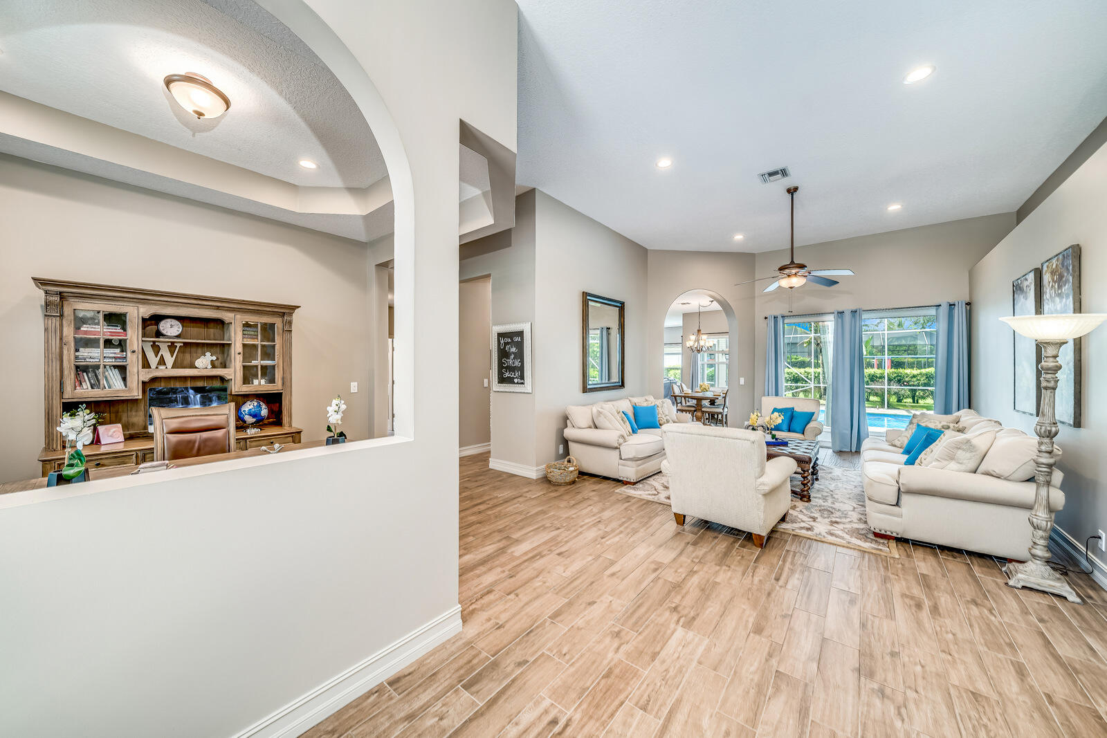 21707 Abington Court Boca Raton, FL 33428 - Photo 13 of 93 10-21707 ABINGTON CT-009