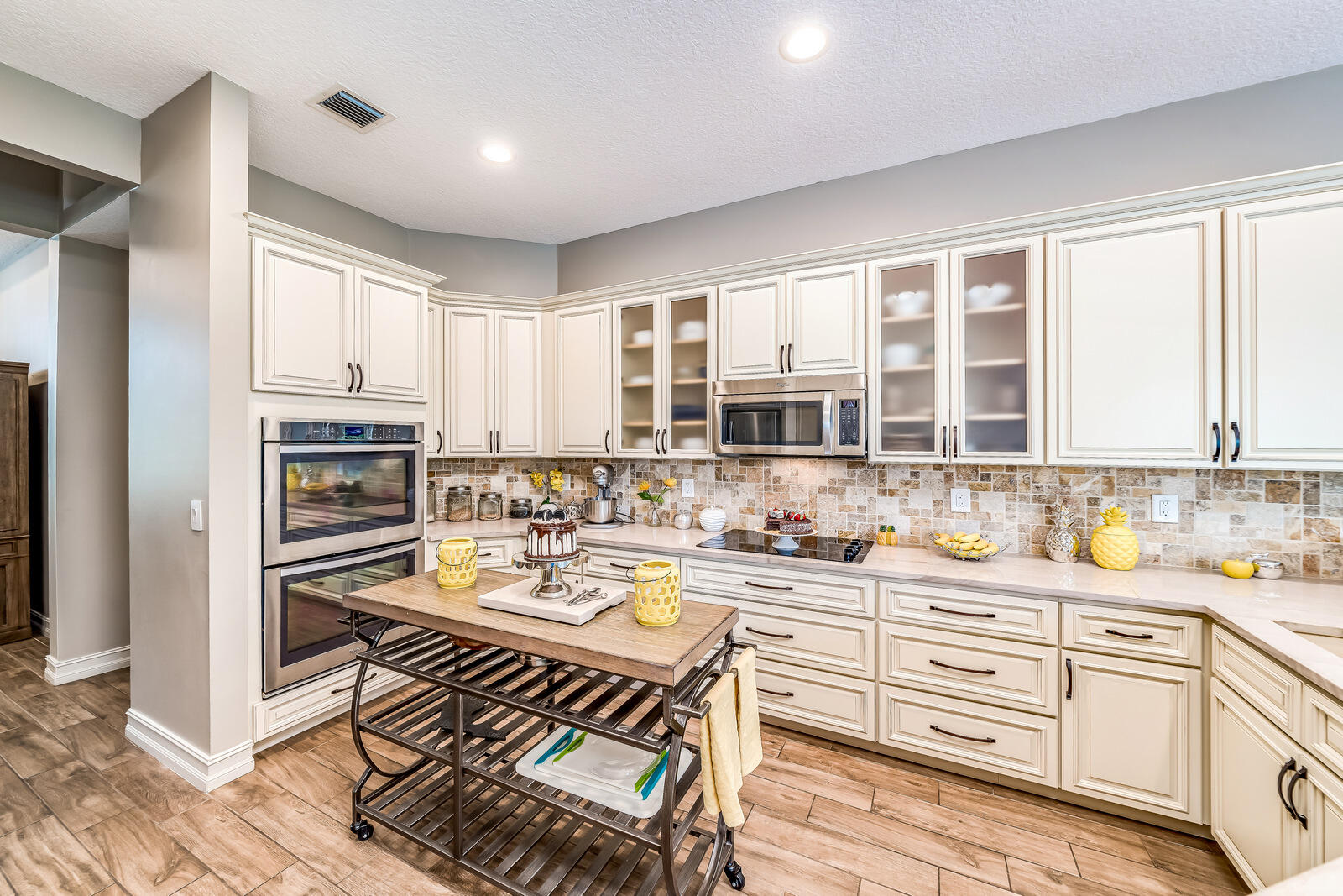 21707 Abington Court Boca Raton, FL 33428 - Photo 27 of 93 24-21707 ABINGTON CT-023