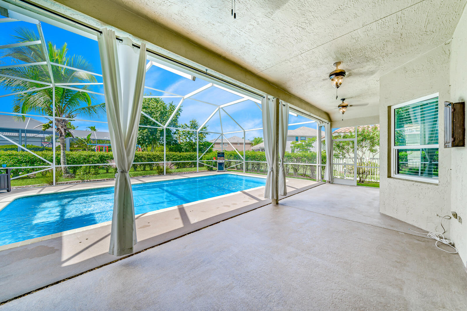 21707 Abington Court Boca Raton, FL 33428 - Photo 60 of 93 60-21707 ABINGTON CT-059