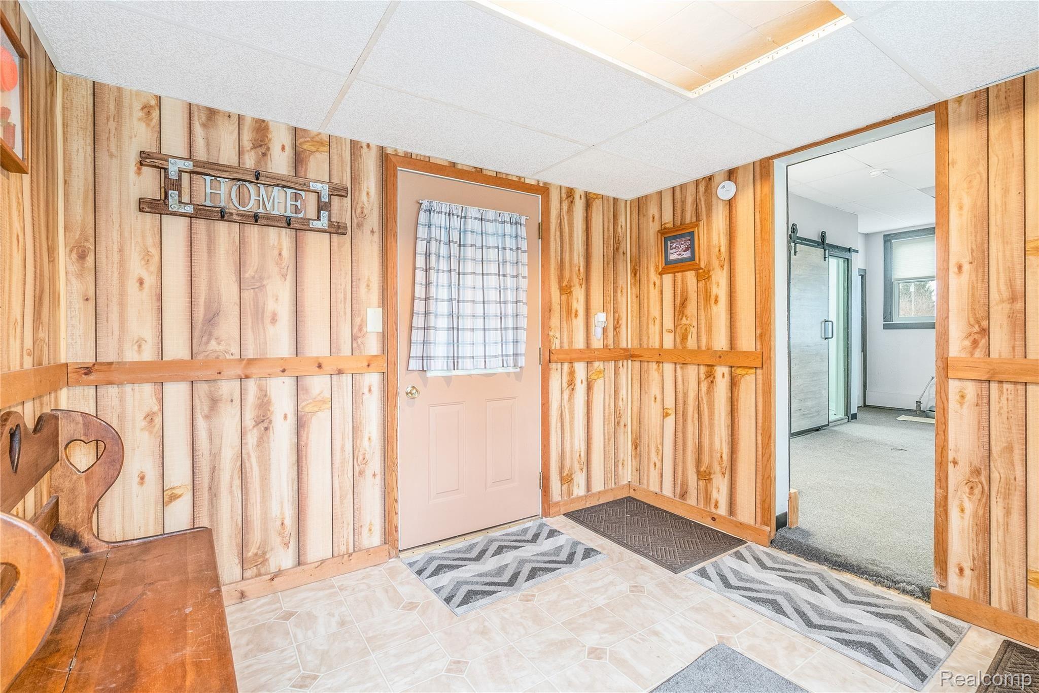 4047 Blue Bush Road Monroe, MI 48162 - Photo 21 of 38 4047 Bluebush-6282.jpg