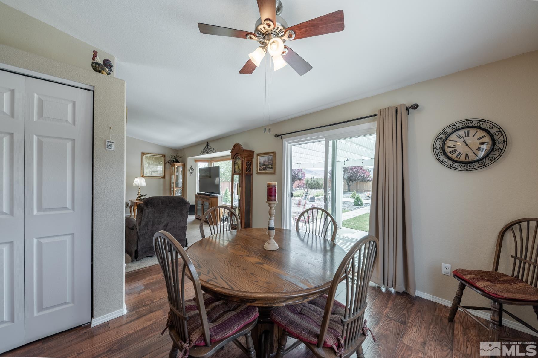 2318 Ruddy Way Sparks, NV 89441 - Photo 11 of 35 Photo 11