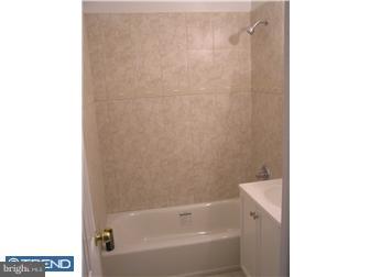 324 Ripka Street, Unit A Philadelphia, PA 19128 - Photo 4 of 6