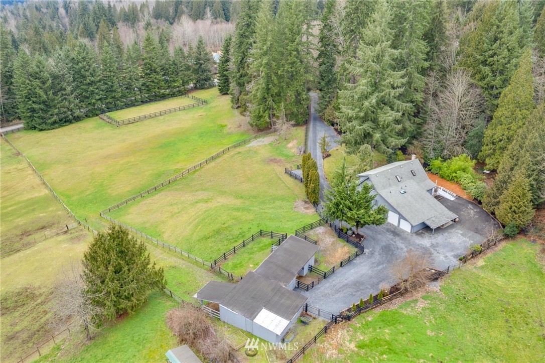 611 Newberg Road Snohomish, WA 98290 - Photo 40 of 40 a view of a yard with an outdoor space
