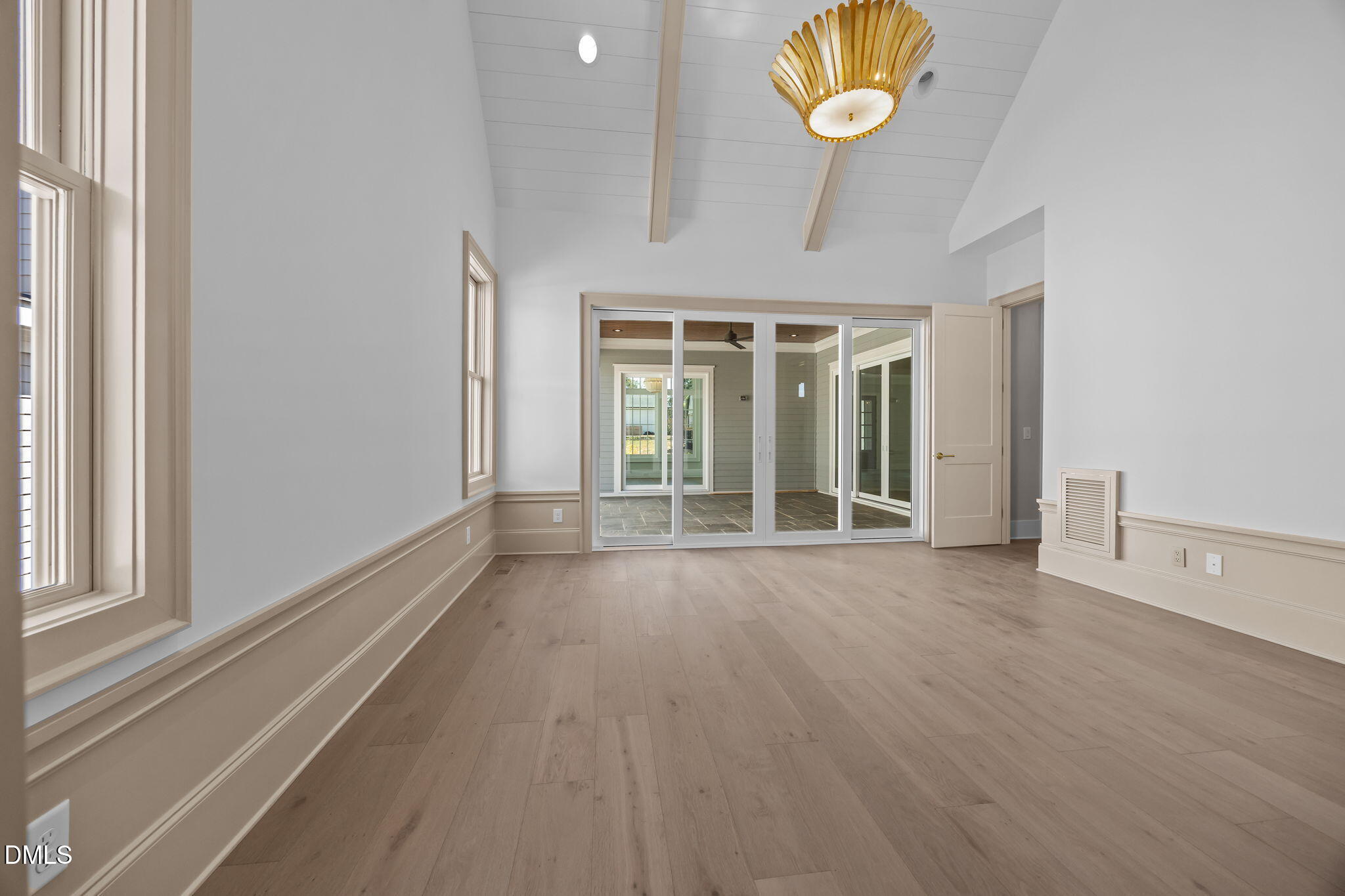 2627 Marchmont Street Raleigh, NC 27608 - Photo 21 of 42 31-web-or-mls-IMG_9409