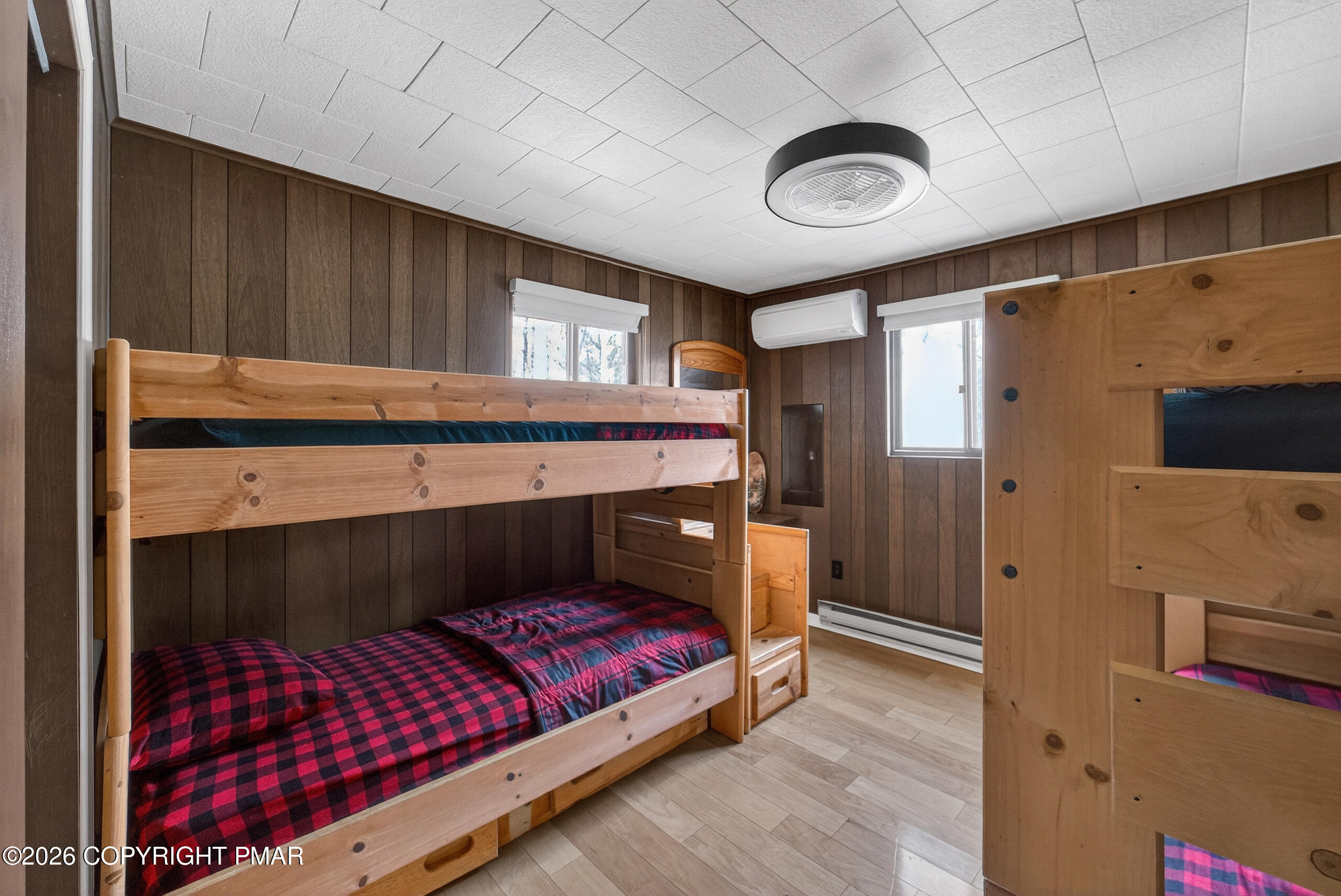 4143 Spring Circle Bushkill, PA 18324 - Photo 16 of 32 DSC07108